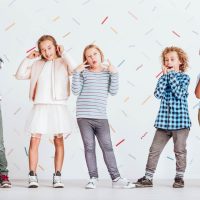 kids pulling faces.jpg kids pulling faces.jpg